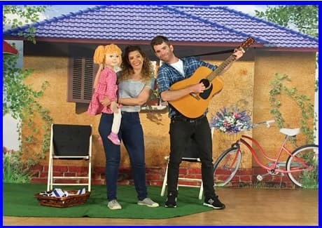 "שרים משוררים לילדים" הצגה מוסיקלית לגילי 6-3 (מבוגר מלווה ללא תשלום)