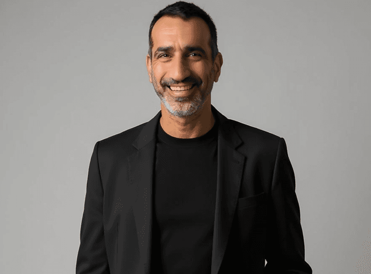 אורי שר ומספר בנאי- בוקר לאזרחים ותיקים