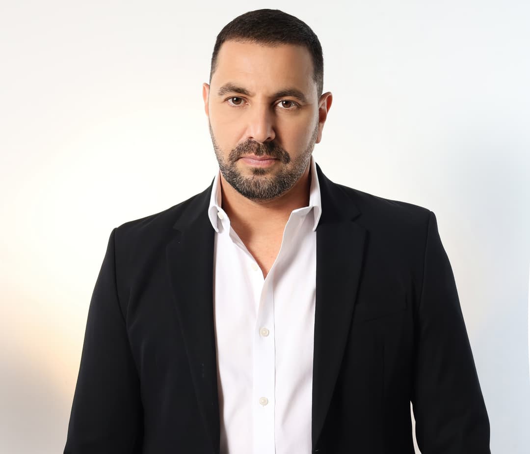 אסלי בראסל - שלומי סרנגה בהופעה חיה