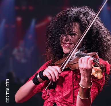 טניה וינוקור חוגגת 20 שנות יצירה