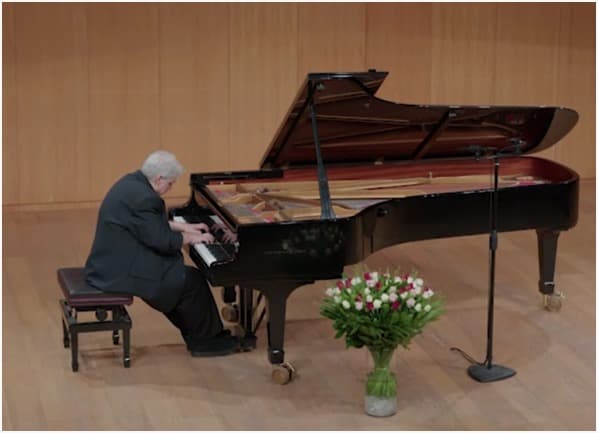 'מלך הרומנטיקה' – גילארד לרנר – רסיטל מיצירות שופן