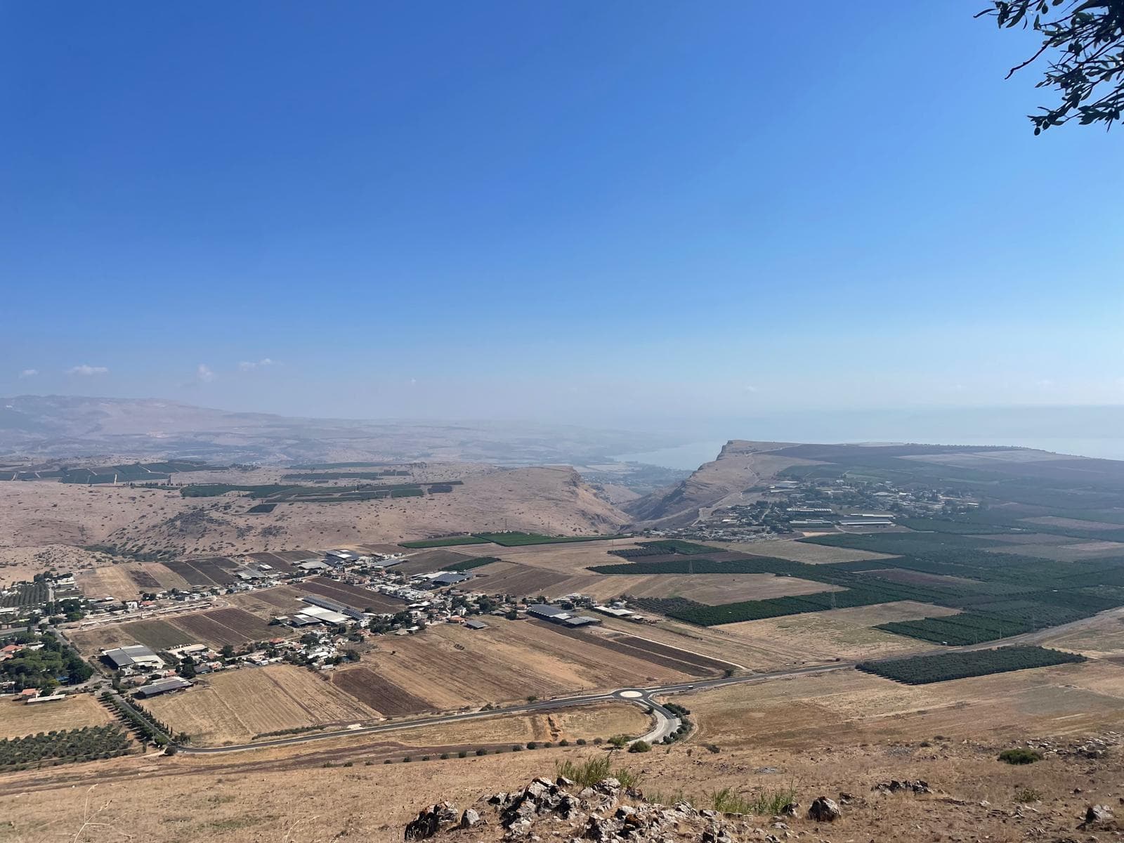 זריחה מפסגת הר געש