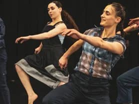 ציפור שיר - להקת המחול פרסקו