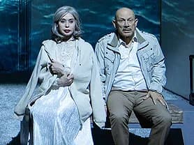 לא הייתם צריכים - תיאטרון הקאמרי