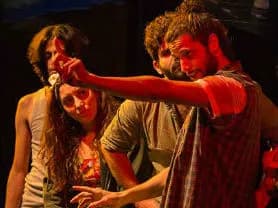 בוז'ולה - תיאטרון האינקובטור