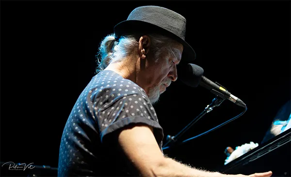 שלמה גרוניך : מופע להקה