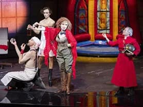 אמא קוראז' וילדיה - תיאטרון גשר