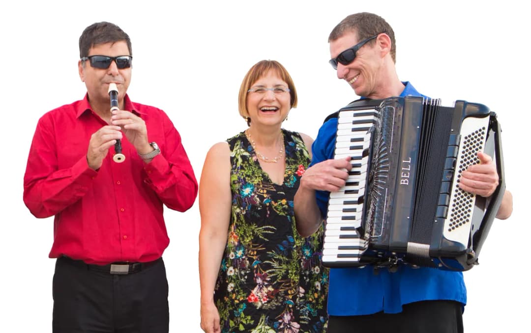 יאצק - מועדון יוצר תרבות - אנשים טובים מאד